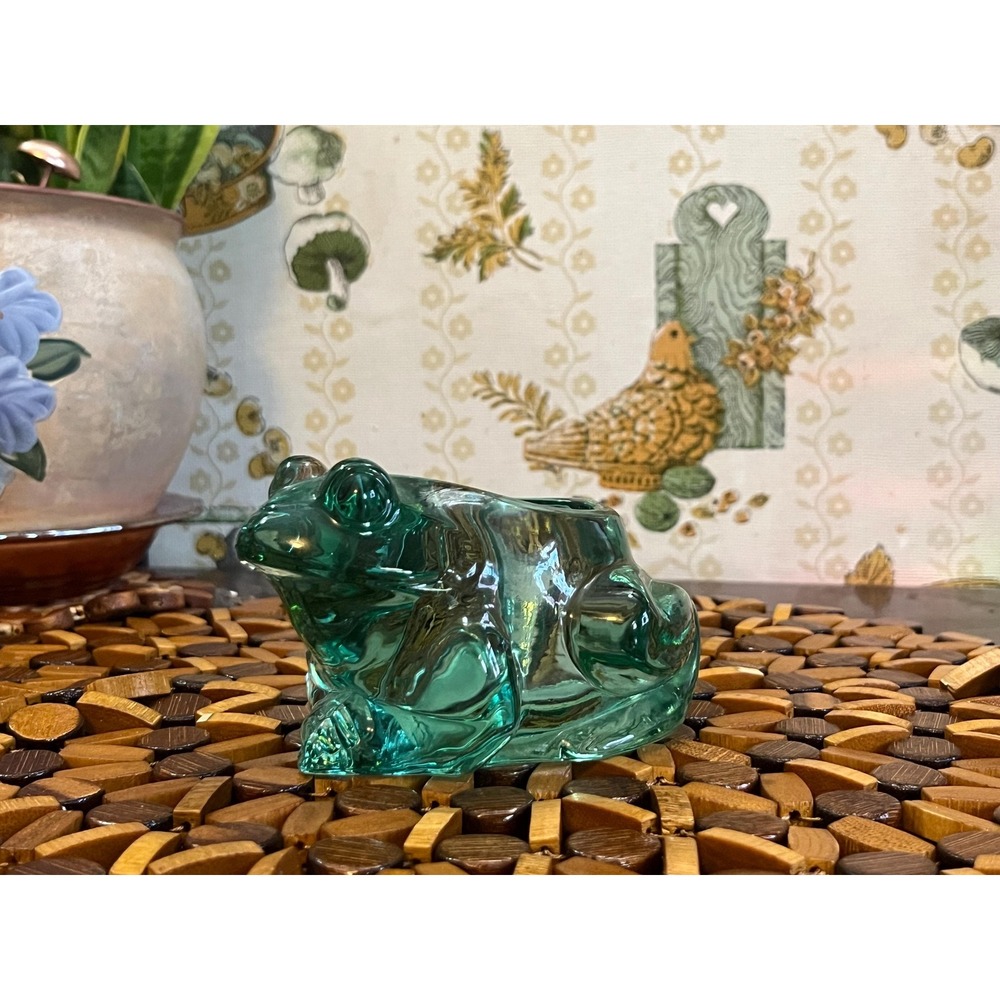 Indiana Glass Spanish Green Frog Votive Candle Holder – Vintage 7138 Candle-lite